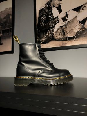 Вживані черевики Dr. Martens 1460 Bex - Black Smooth (UK 6 / EU 39)