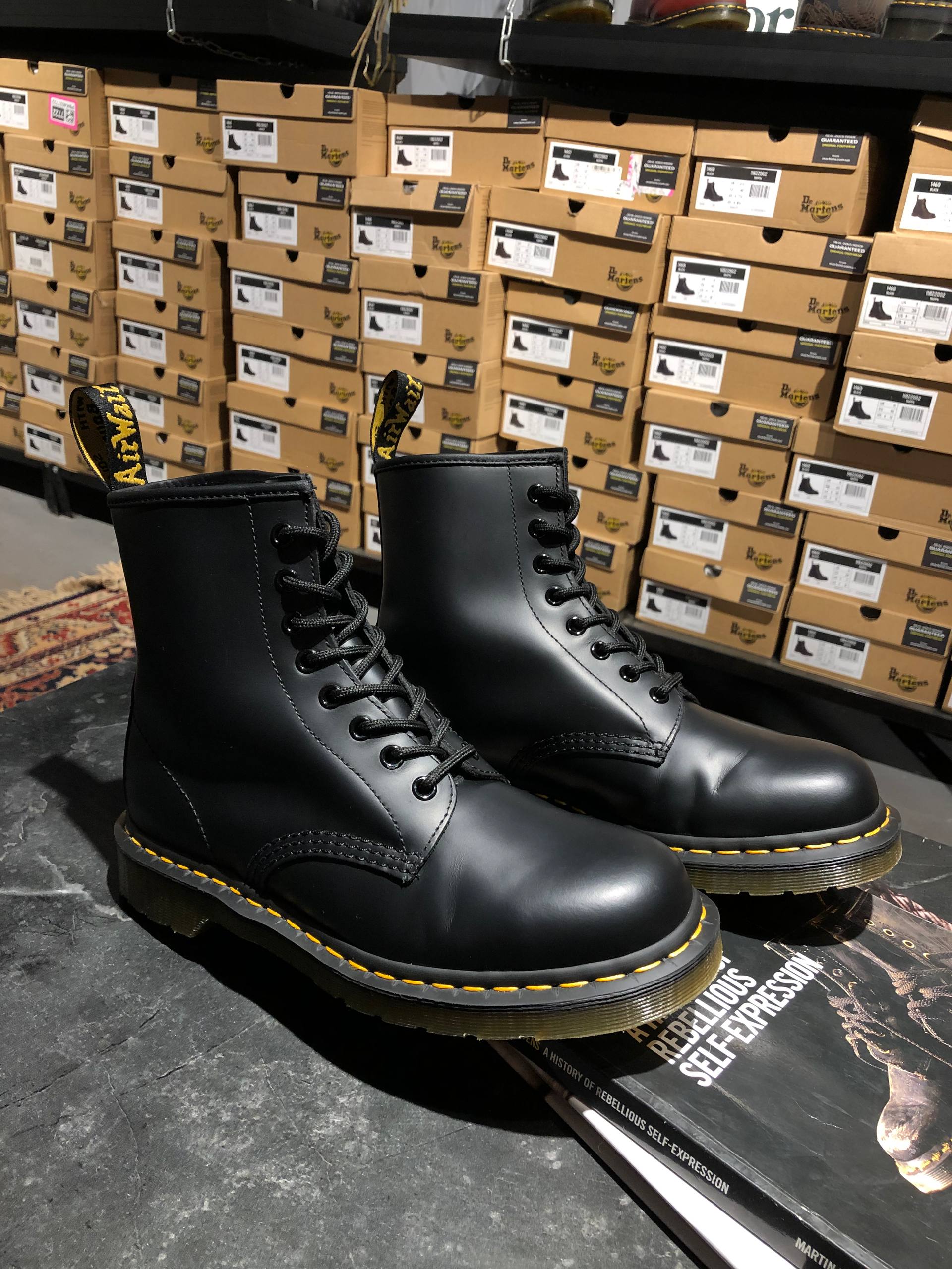 Dr. Martens 1460 - Black Smooth (UK 6 EU 40) Вживані черевики Dr. Martens 1460 - Black Smooth (UK 6½ EU 40)