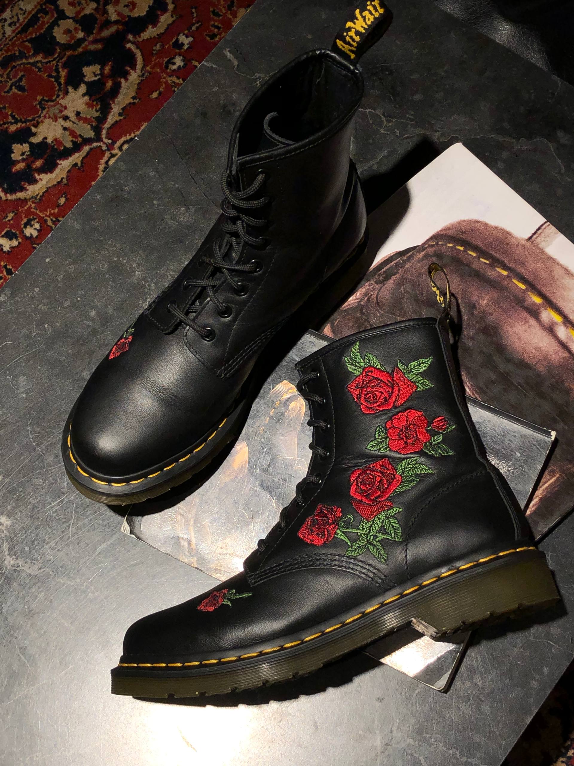 Dr. Martens 1460 Vonda - Black Softy (UK 6 EU 40) Б/у черевики Dr. Martens 1460 Vonda - Black Softy (UK 6 EU 40) вживані Dr. Martens 1460 Vonda - Black Softy (UK 6 EU 40)