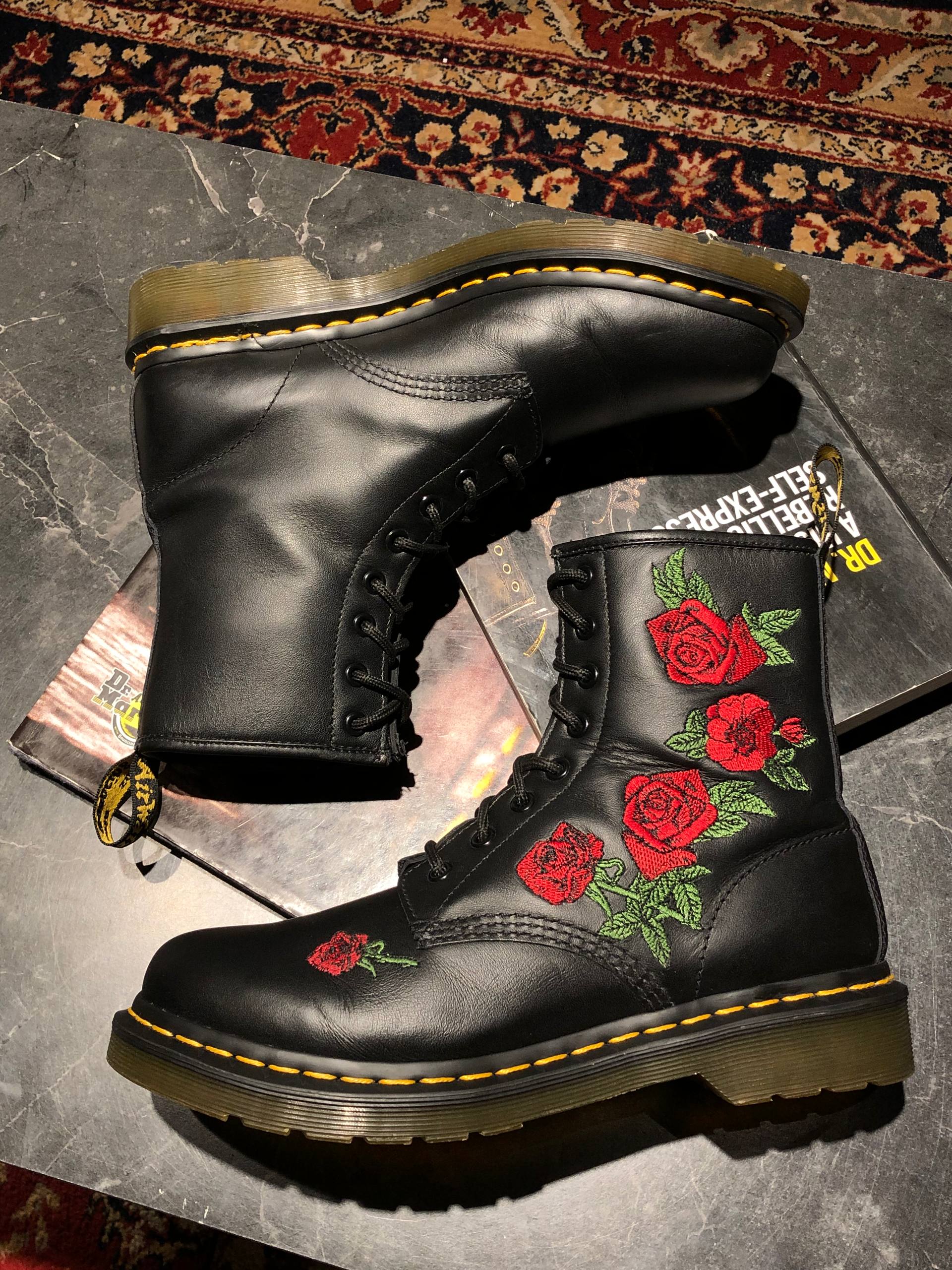 Dr. Martens 1460 Vonda - Black Softy (UK 6 EU 40) Б/у черевики Dr. Martens 1460 Vonda - Black Softy (UK 6 EU 40) вживані Dr. Martens 1460 Vonda - Black Softy (UK 6 EU 40)