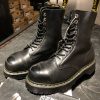 Вживані оригінальні черевики Dr. Martens 8761 BXB Black Luxor (UK 6 EU 39) Рідкісна модель з м'якої шкіри в ідеальному стані.