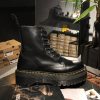 Вживані черевики Dr. Martens Jadon - Black Polished Smooth (UK 7 EU 41) в хорошому стані