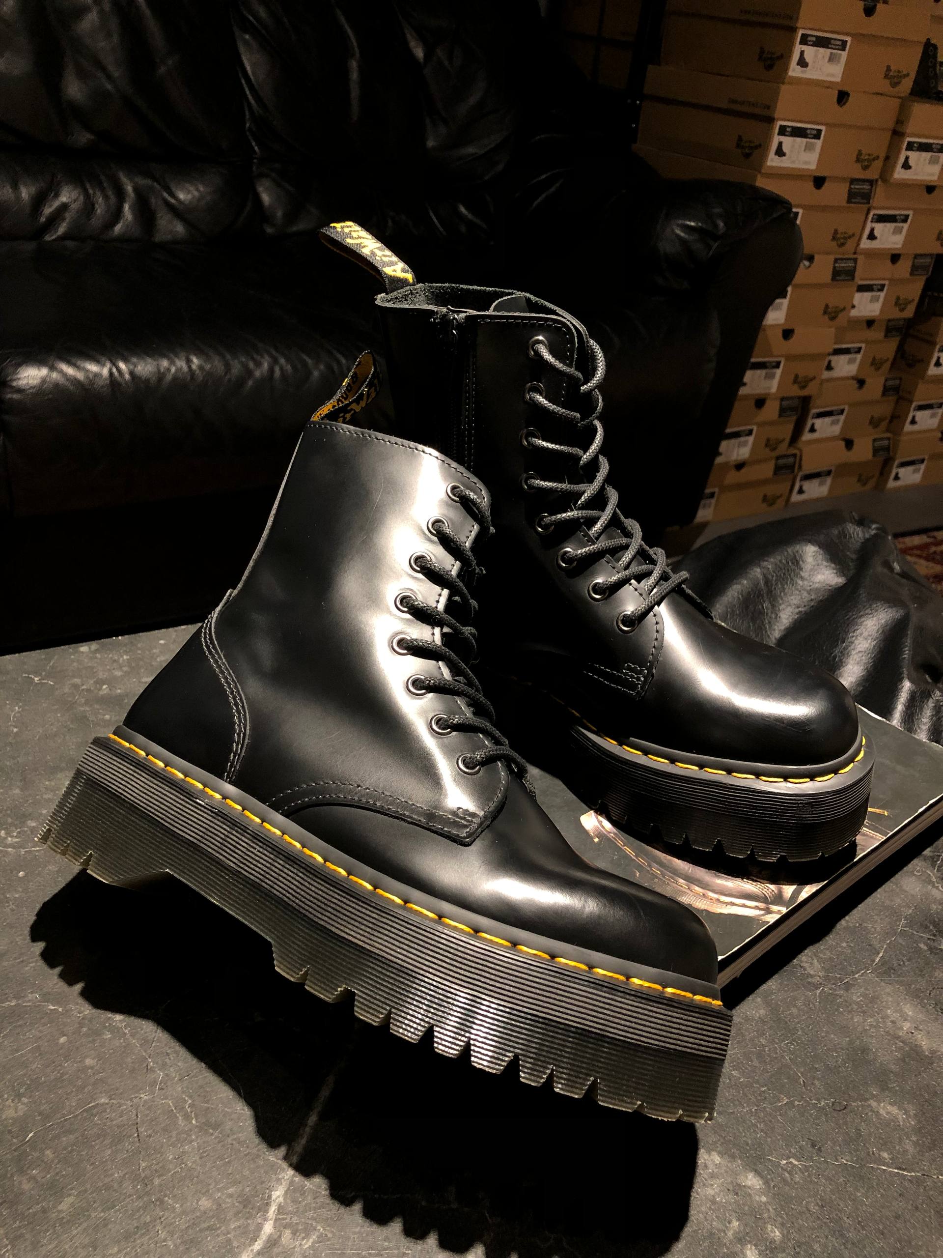 Dr. Martens Jadon - Black Polished Smooth (UK 7 EU 41) Вживані черевики Dr. Martens Jadon - Black Polished Smooth (UK 7 EU 41) в хорошому стані