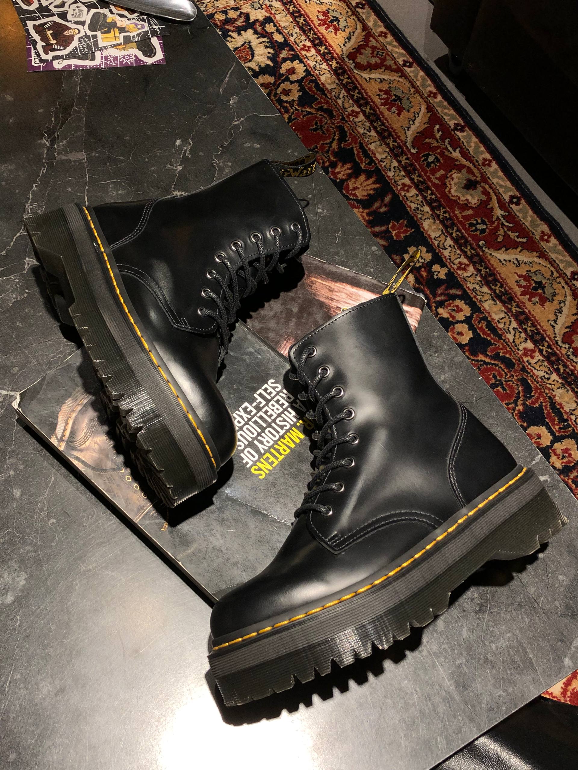 Dr. Martens Jadon - Black Polished Smooth (UK 7 EU 41) Вживані черевики Dr. Martens Jadon - Black Polished Smooth (UK 7 EU 41) в хорошому стані