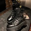 Вживані черевики Dr. Martens Jadon XL Black Haircell (UK 5 EU 38) з мінімальними ознаками експлуатації. Виготовленні з міцної шкіри на платформі.