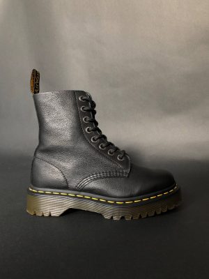Вживані черевики Dr. Martens Pascal Bex - Black Pisa (UK 4 EU 37) в ідеальному стані. Dr. Martens Pascal Bex - Black Pisa (UK 4 EU 37) resale