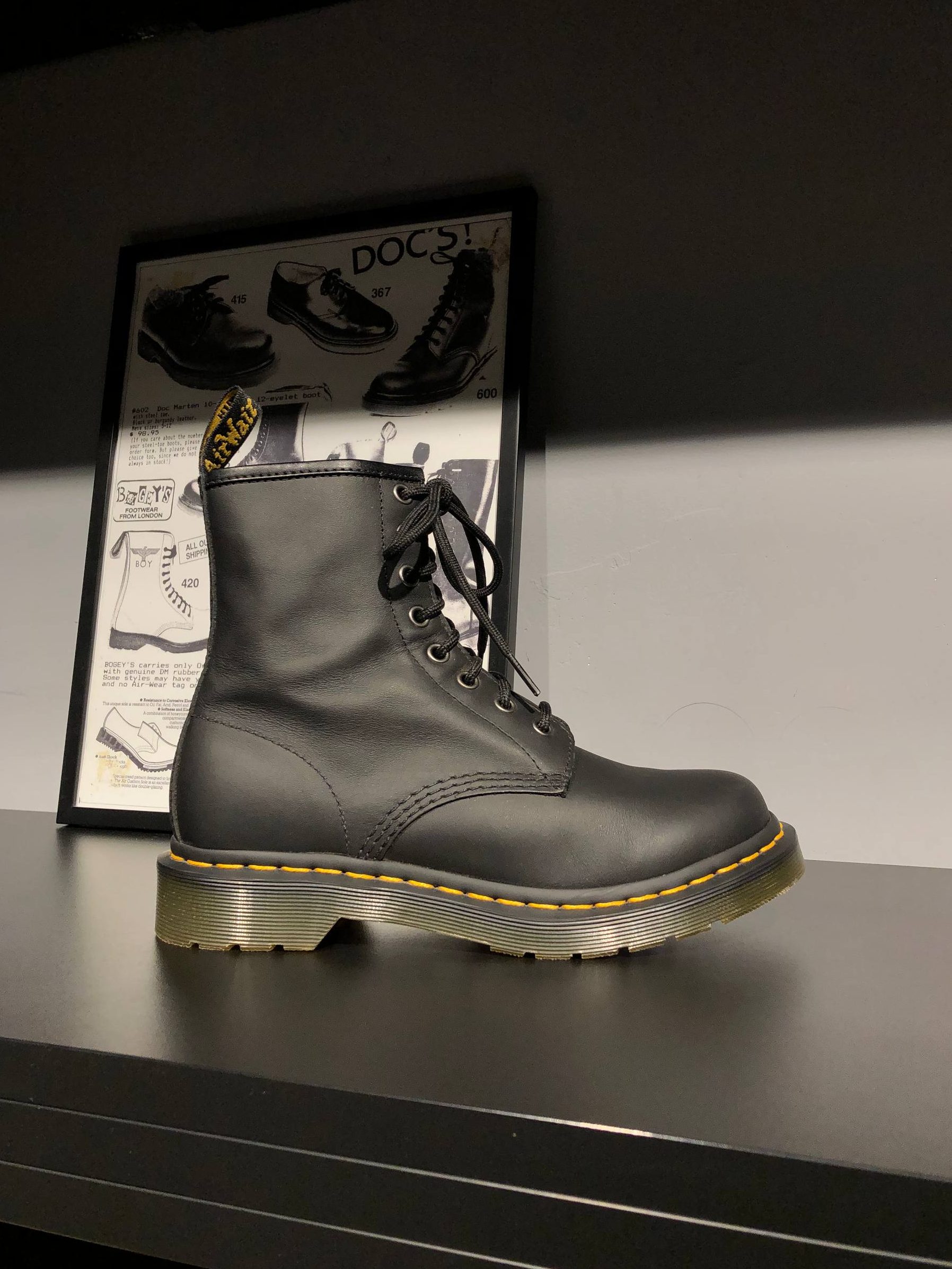 Dr. Martens 1460 W - Black Nappa (UK 5 EU 38) Вживані Dr. Martens 1460 W - Black Nappa (UK 5 EU 38) в хорошому стані купити в Україні