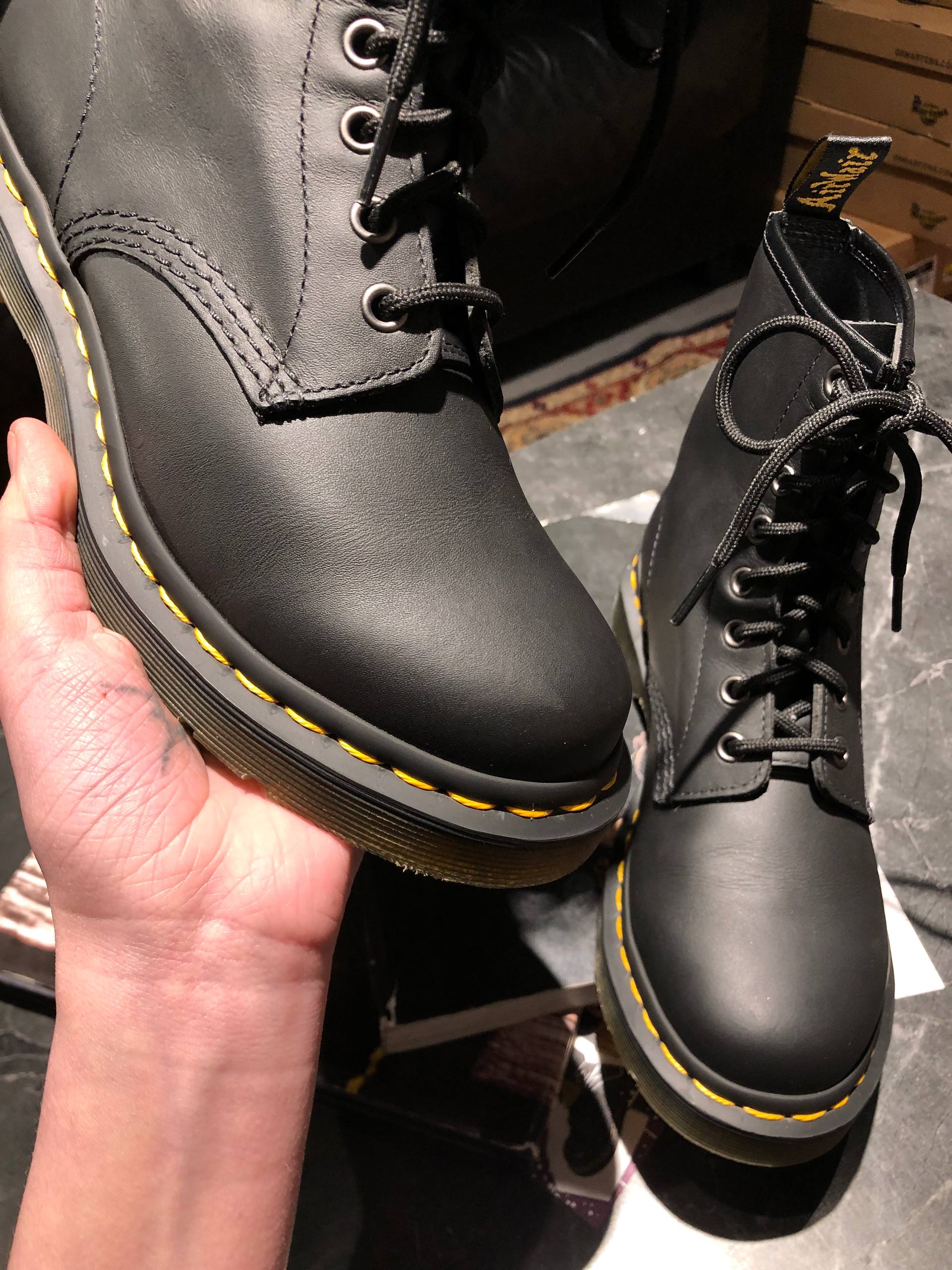 Dr. Martens 1460 W - Black Nappa (UK 5 EU 38) (9) Вживані Dr. Martens 1460 W - Black Nappa (UK 5 EU 38) в хорошому стані купити в Україні