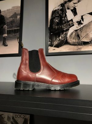 Вінтажні оригінальні Dr. Martens 2976 ‘Made in England’ - Classic Calf Burgundy (UK 9 EU 43) в чудовому стані купити в Україні
