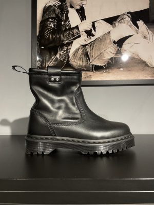 Вживані черевики Dr. Martens Anistone LO - Black Wanama (UK 5 EU 38) в хорошому стані