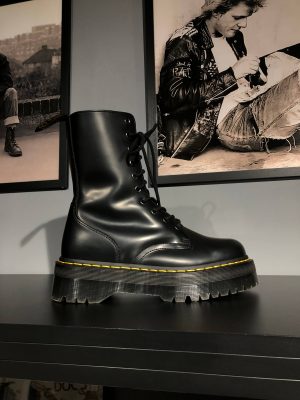Б\у Dr. Martens Jadon Hi - Black Polished Smooth (UK 8 EU 42) в ідеальному стані, купити дешево в Україні