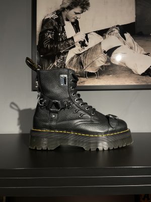 Оригінальні Dr. Martens Jadon Piercing - Black Milled Nappa (UK 10 EU 45) в хорошому стані на resale.martens.com.ua