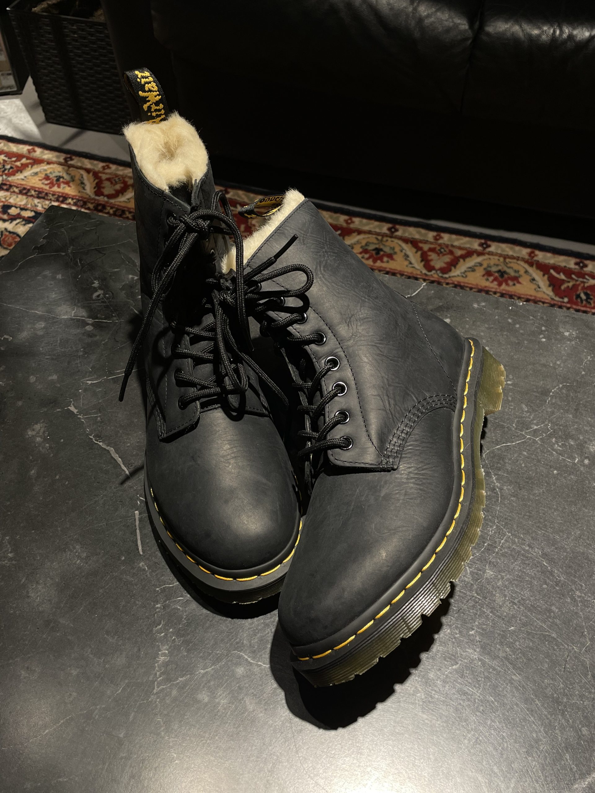 Dr. Martens Serena – Black Burnished Wyoming (UK 6 EU 39) (10)