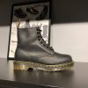 Оригінальні Dr. Martens 1460 - Black Greasy (UK 6 / EU 39) у відмінному стані купити в Україні