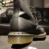 Вживані черевики Dr. Martens 1460 - Black Greasy (UK 7 EU 41) в чудовому стані купити онлайн