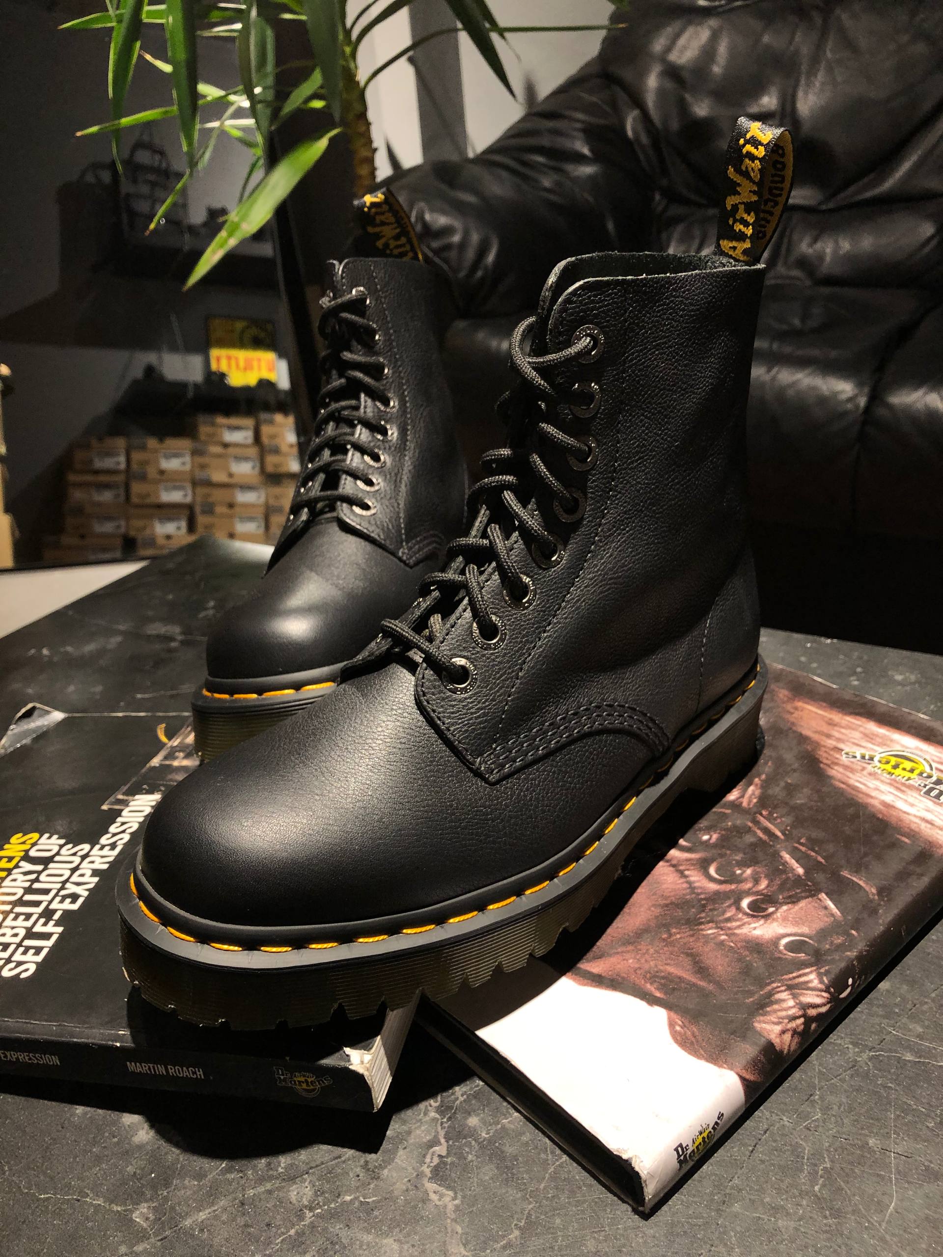 Dr. Martens Pascal Bex - Black Pisa (UK 8 EU 42) (9) Черевики Dr. Martens Pascal Bex - Black Pisa (UK 8 EU 42) б\у стан як нові